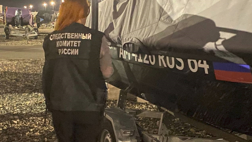 На Волге гидроцикл столкнулся с лодкой: пострадали подросток и взрослый