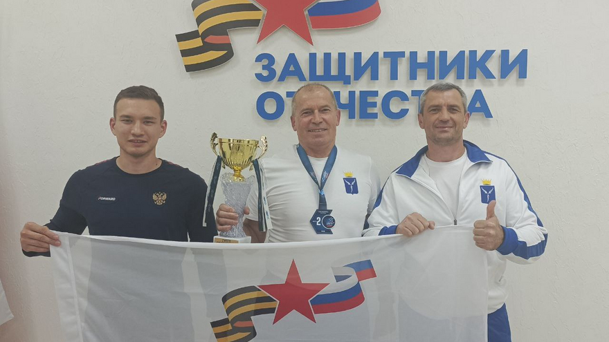 Кубок защитников Отечества: саратовский ветеран СВО Пилипчук взял серебро в метании ножа