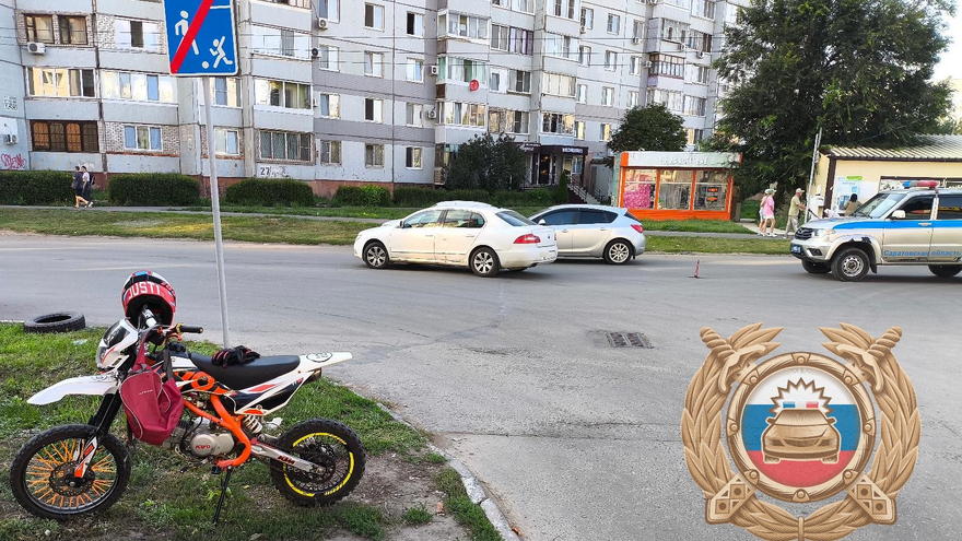 Мальчик на мотоцикле угодил под KIA и попал в больницу