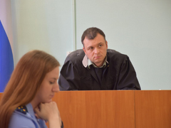 Первый прецедент в РФ: в Саратове начался суд по делу о переломе руки на приятельском матче по армрестлингу в вузе 