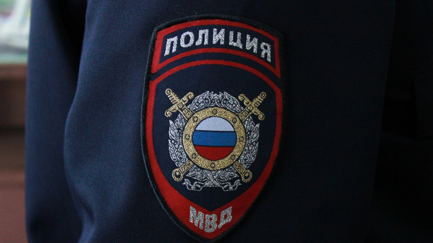 112: в Москве террорист из Саратова напал на полицейских с ножом и коктейлями Молотова