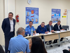 Взрыв дома в Саратове: жильцы обсудили проблемы с прокурорами и чиновниками
