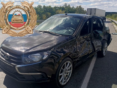 Водитель пострадал в тройной аварии под Вольском