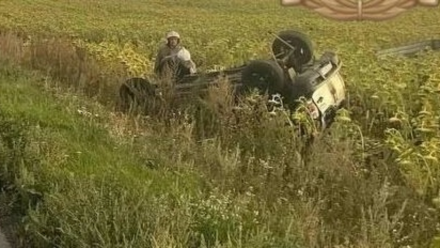 Под Петровском водитель погиб при опрокидывании внедорожника