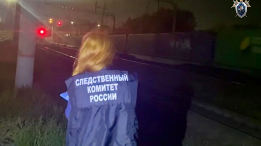 В Саратове поезд насмерть сбил женщину