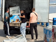 В Саратове выявили более 500 незаконных гаражей, ларьков и рекламных баннеров