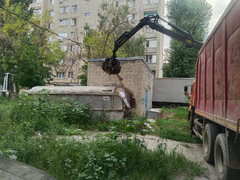 В Саратове выявили более 500 незаконных гаражей, ларьков и рекламных баннеров