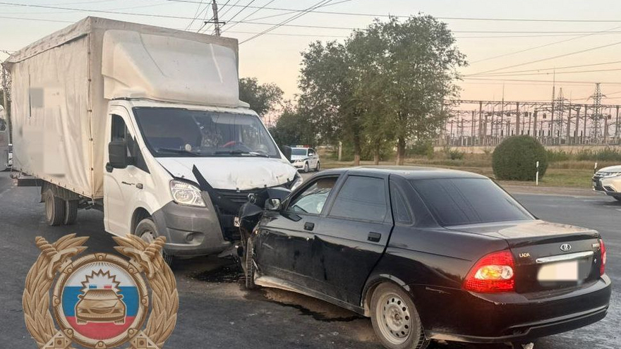 В Балакове водитель пострадал в ДТП с грузовиком