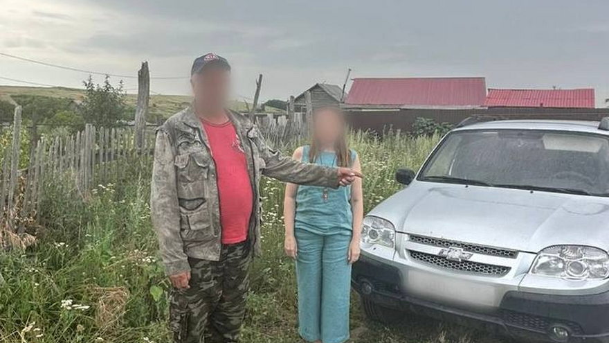 Пьяный водитель Mitsubishi протащил полицейского по дороге: суд отобрал у нарушителя машину