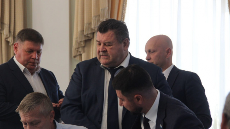 Решение перерезрело: в Саратове незаконные ларьки будут демонтировать максимум за 25 дней