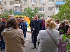 Удары БПЛА по Саратову: повреждены два дома и автомобили, жильцам пообещали компенсации