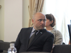 Ремонт бани, зарплата бюджетников, пополнение резервного фонда: предложены очередные поправки в бюджет Саратова