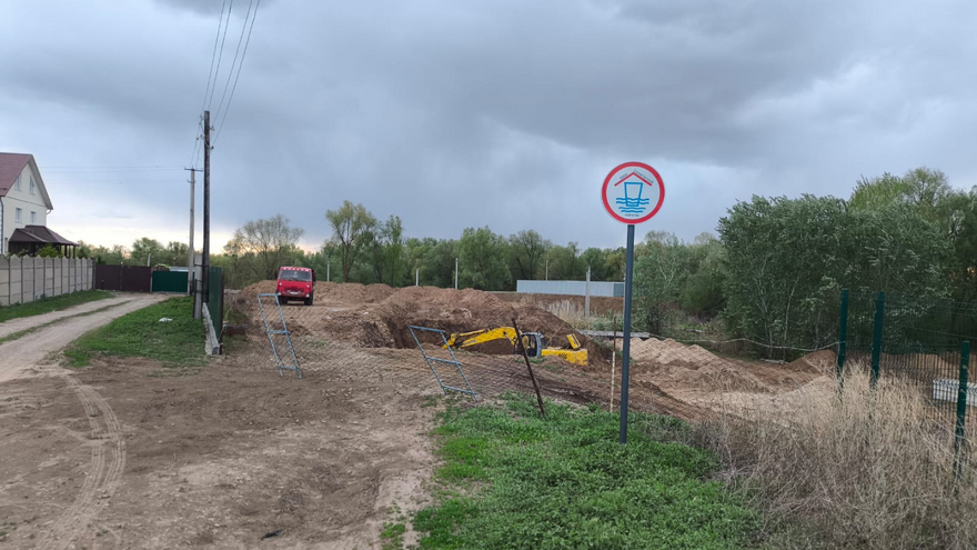Творят что хотят: жители Генеральского пожаловались на самозахват берега Волги