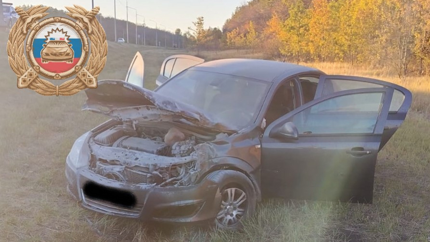 Под Балашовом девушка на Opel улетела в кювет