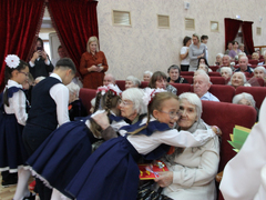 В Международный День пожилого человека в Энгельсском доме-интернате чествовали долгожителей и ветеранов