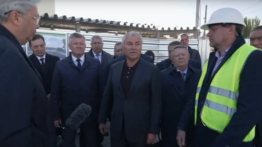 Володин ознакомился с ходом строительства вокзала в Саратове