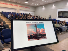 Иностранных студентов попросили посчитать журавлей на мемориале в Саратове ради культурной адаптации