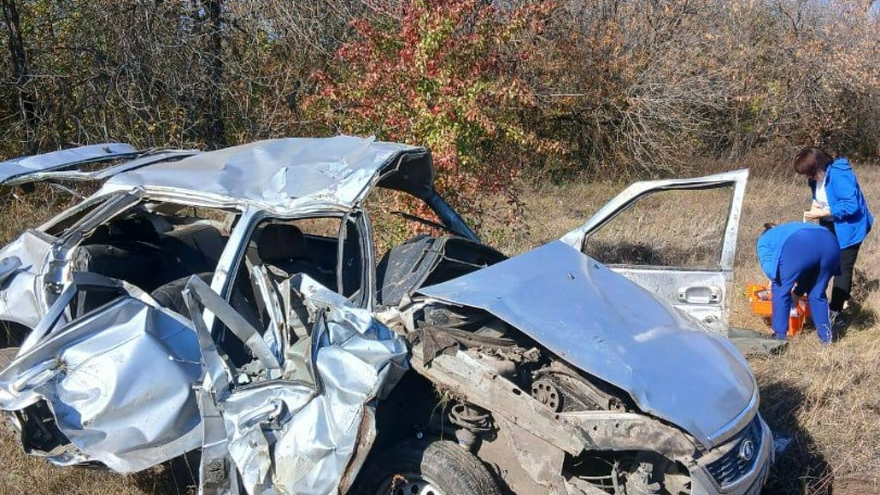 Уроженцы Казахстана разбились в ДТП в Саратовской области