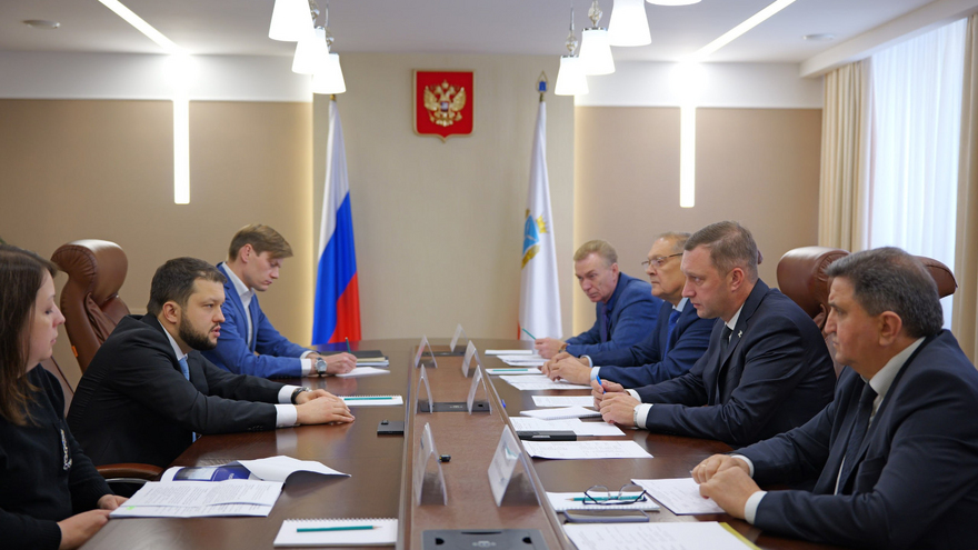 Начальник Росавиации Ядров работает в Саратове