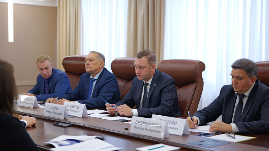 Начальник Росавиации Ядров работает в Саратове