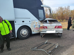 В Саратове водитель Лады погиб в столкновении с автобусом