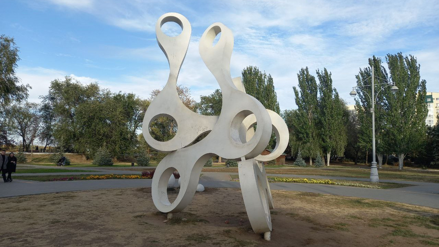 В Энгельсе открылся туристический трек с бычками: их трут, чтобы вдохновиться и преуспеть в бизнесе