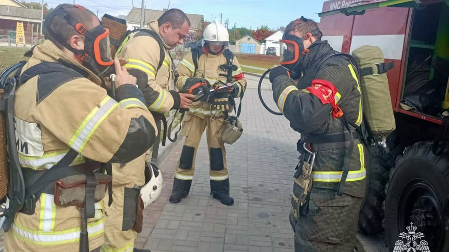 Из школы под Саратовом из-за условного пожара эвакуировали 155 человек