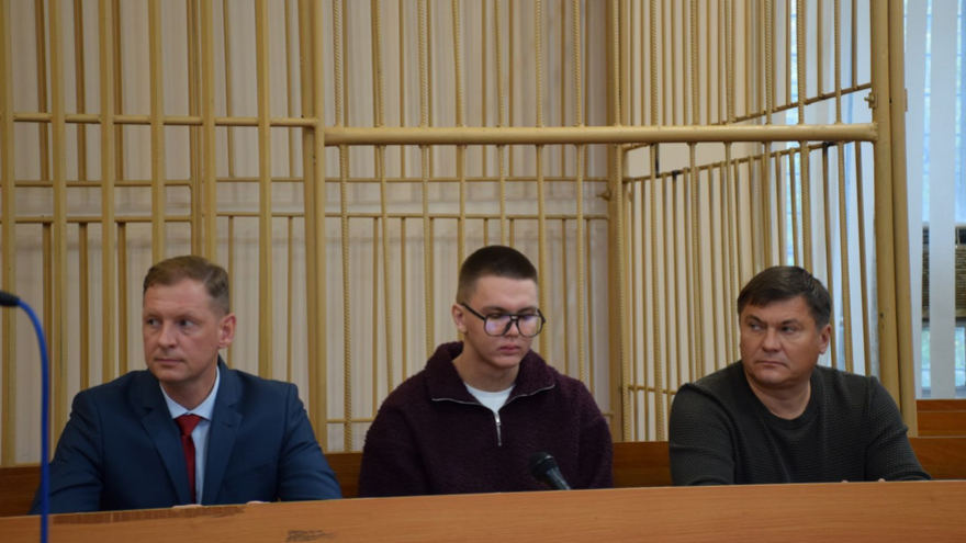 Я не знаю, как переводить моральный ущерб в рубли: отец погибшей в ДТП девушки потребовал 10 млн от сына депутата