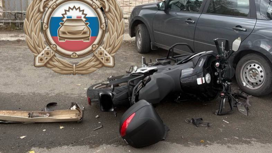 В Энгельсе мотоциклист пострадал в ДТП с Нивой