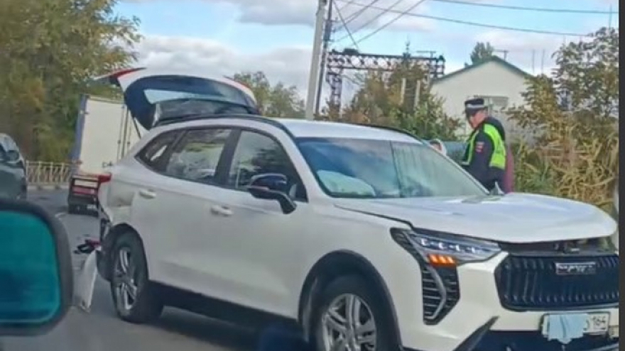 Китайский кроссовер попал в ДТП на Рыбной