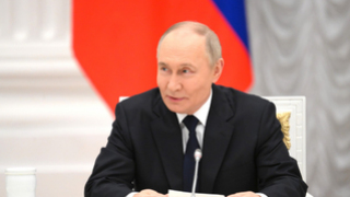 Путин наградил врача из Саратова Елену Любимову за работу в экстремальных условиях 
