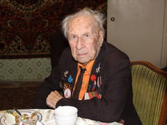 Саратовский ветеран Соков отпраздновал 103-летие с прокурорами