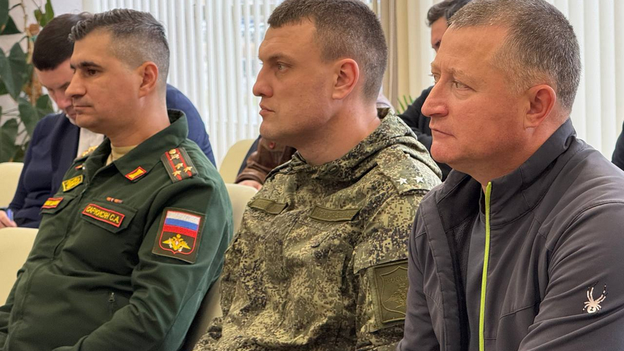 Военные со всей России устроят боксерские бои в Саратове