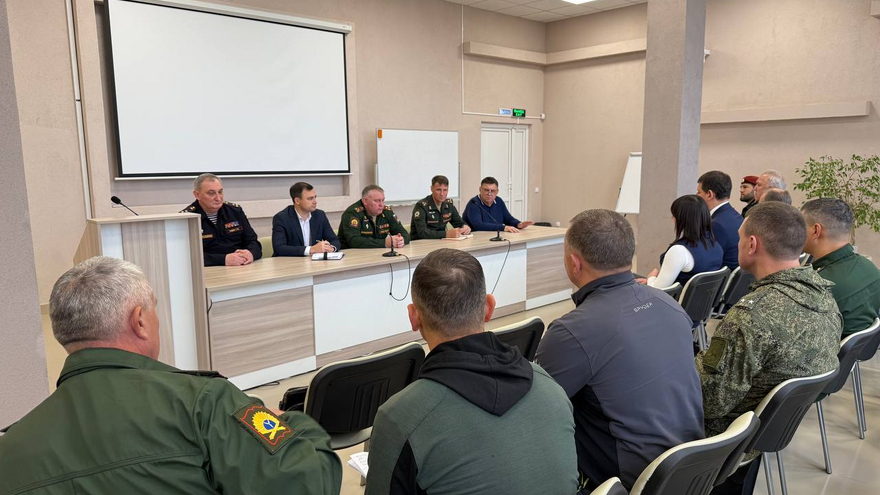 Военные со всей России устроят боксерские бои в Саратове