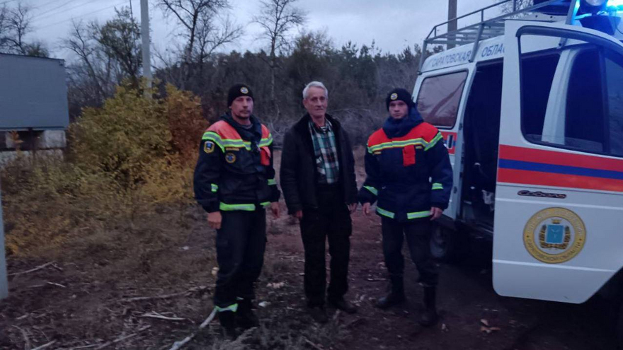 Под Марксом в лесу заблудился пожилой грибник
