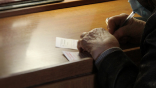 В Саратове 79-летняя пенсионерка попалась на краже