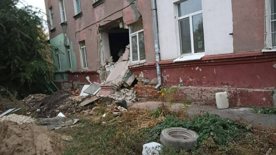 В Саратове в пятиэтажке рухнула стена