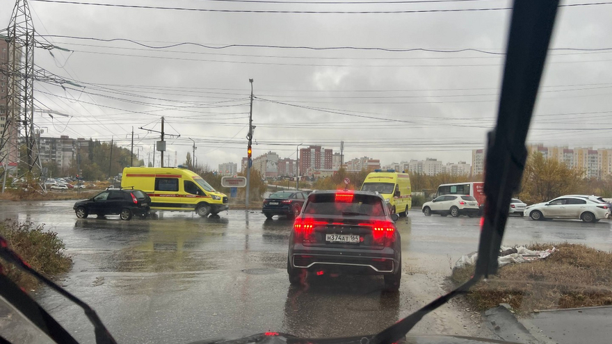 Две скорых приехали на место ДТП в Солнечном