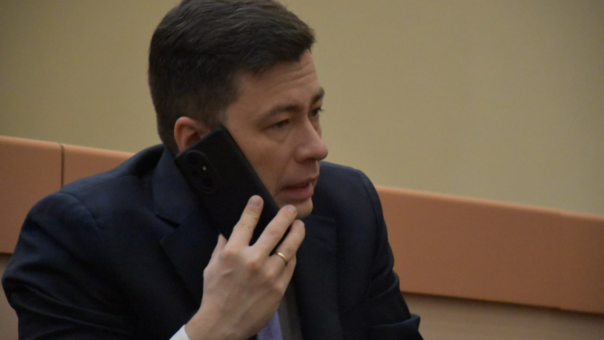 100 тысяч за рождение тройняшек: депутат опасается беременного туризма в Саратовскую область