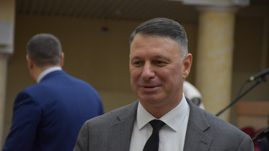 100 тысяч за рождение тройняшек: депутат опасается беременного туризма в Саратовскую область