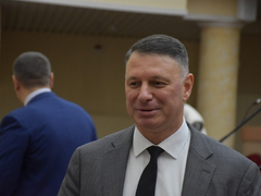 100 тысяч за рождение тройняшек: депутат опасается беременного туризма в Саратовскую область