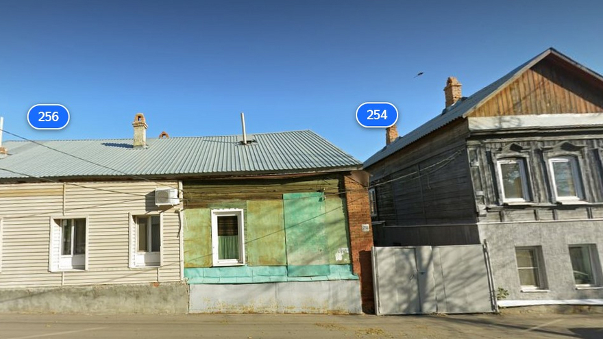 В Саратове отправили под снос четыре дома