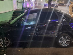 В тройной аварии в центре Саратова пострадала 25-летняя девушка