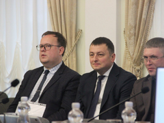 Благоустройство Славянской площади, платные парковки, пополнение резервного фонда: предложены новые поправки в бюджет Саратова