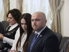 Благоустройство Славянской площади, платные парковки, пополнение резервного фонда: предложены новые поправки в бюджет Саратова