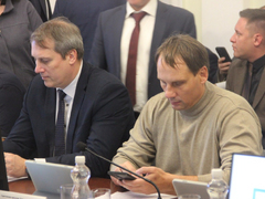 Благоустройство Славянской площади, платные парковки, пополнение резервного фонда: предложены новые поправки в бюджет Саратова