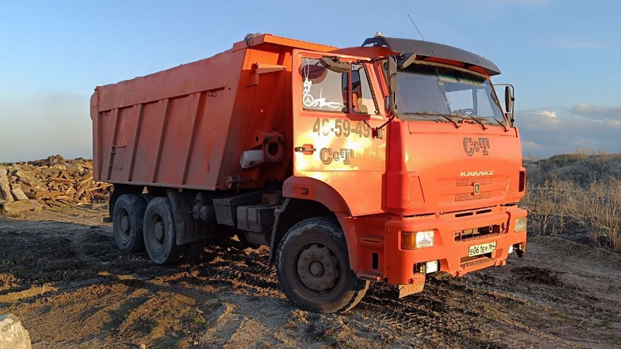 Главе саратовского Росприроднадзора Медведеву пытались дать взятку и угрожали