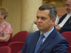 Главе саратовского Росприроднадзора Медведеву пытались дать взятку и угрожали