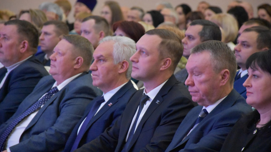 Ради общего дела: в саратовском правительстве отпраздновали День народного единства