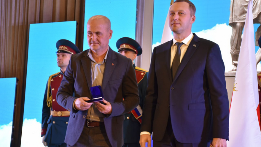 Ради общего дела: в саратовском правительстве отпраздновали День народного единства